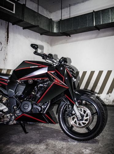 yamaha-fz-16-phong-cach-la-tai-sai-gon-page-2-9