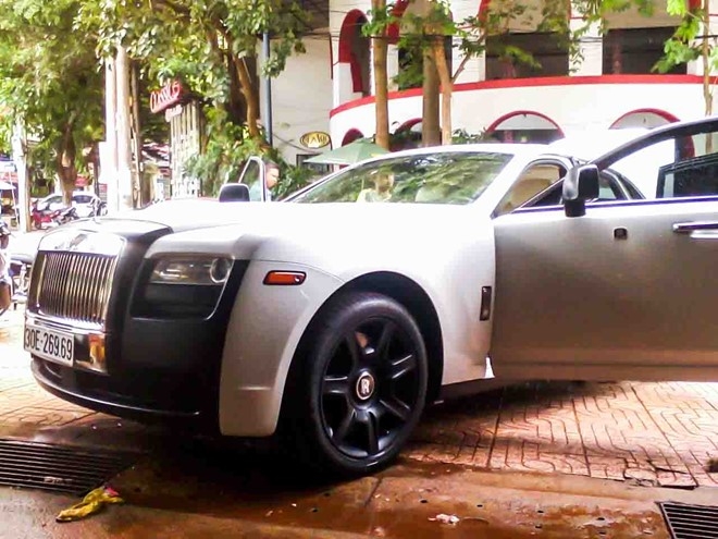Rolls-Royce Ghost do la mat o Sai Gon hinh anh 3