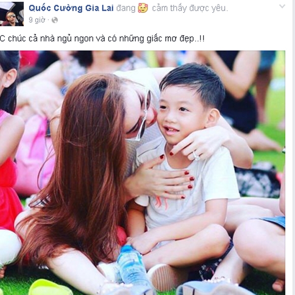  Trong khi đó fanpage đang được cho là giả mạo tên tuổi anh vẫn liên tục đăng những hình ảnh như thế này. 