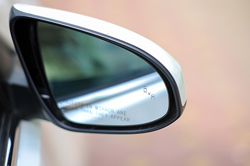 chi-tiet-toyota-camry-xle-2016-tai-ha-noi-9