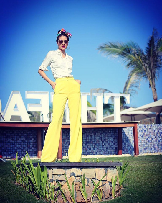 pham-huong-gay-bao-khi-dang-anh-ban-nude-5