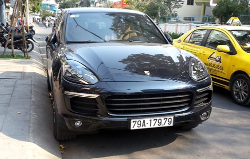 bien-so-lap-thu-choi-moi-cua-dai-gia-viet-page-2-2