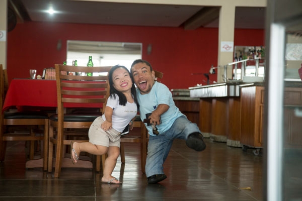 chuyen-tinh-cua-cap-doi-lun-nhat-the-gioi-11