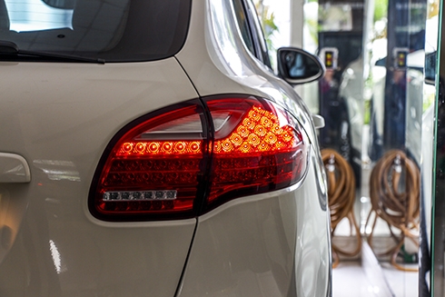 porsche-cayenne-s-2011-suv-sang-trong-gia-2-9-ty-dong-page-2-4