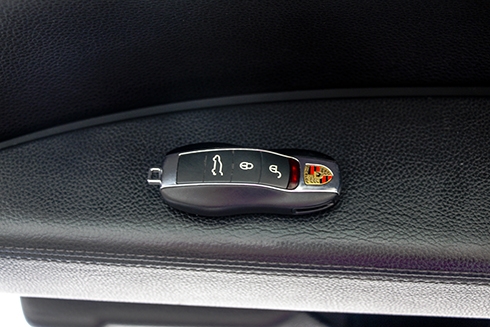 porsche-cayenne-s-2011-suv-sang-trong-gia-2-9-ty-dong-page-2-7