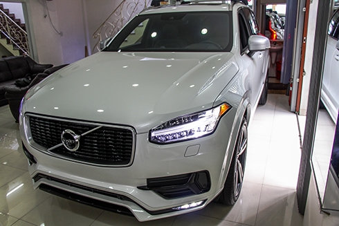 xe-do-volvo-xc90-r-design-o-sai-gon-page-2-1