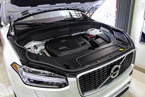 xe-do-volvo-xc90-r-design-o-sai-gon-page-2-9
