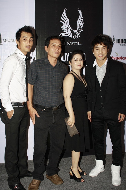 Chân dung em ruột ít người biết đến của Ưng Hoàng Phúc - Ảnh 2.