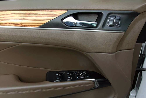 chi-tiet-noi-that-lincoln-mkc-2016-tai-tp-hcm-10