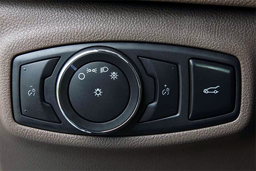 chi-tiet-noi-that-lincoln-mkc-2016-tai-tp-hcm-11