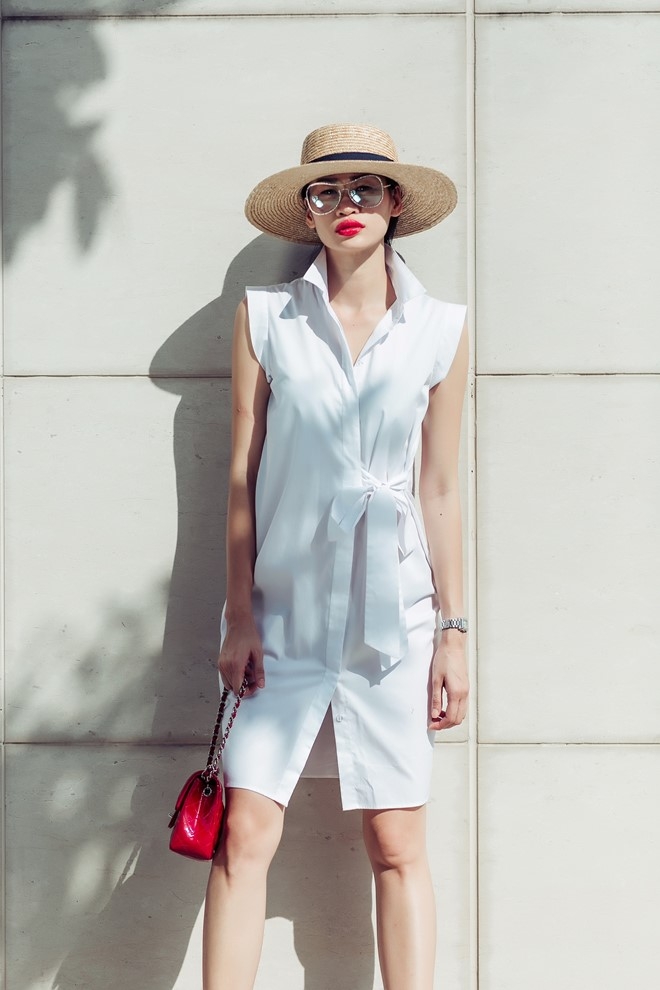 Fashionista Thanh Truc dien vay lua xuong pho hinh anh 4