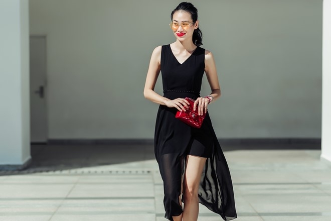 Fashionista Thanh Trúc diện váy lụa xuống phố hình ảnh 7 Fashionista Thanh Truc dien vay lua xuong pho hinh anh 7