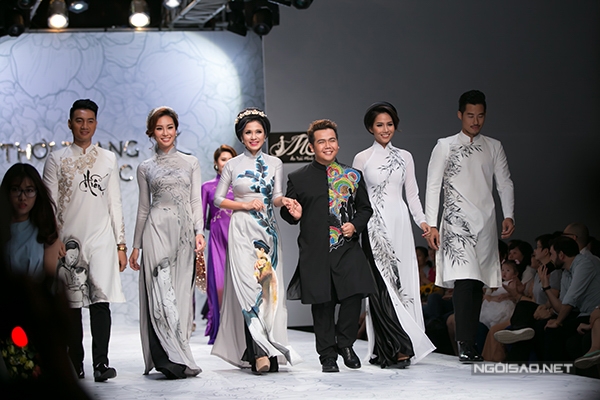 trang-tran-tai-xuat-san-catwalk-sau-thoi-gian-sinh-con-10
