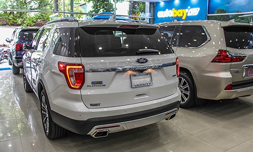 chi-tiet-ford-explorer-platinum-2016-tai-tp-hcm-1