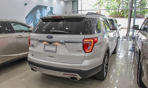 chi-tiet-ford-explorer-platinum-2016-tai-tp-hcm-2
