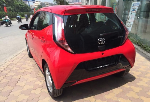 hang-doc-toyota-ago-2016-gia-790-trieu-tai-viet-nam-2