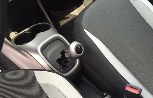 hang-doc-toyota-ago-2016-gia-790-trieu-tai-viet-nam-7