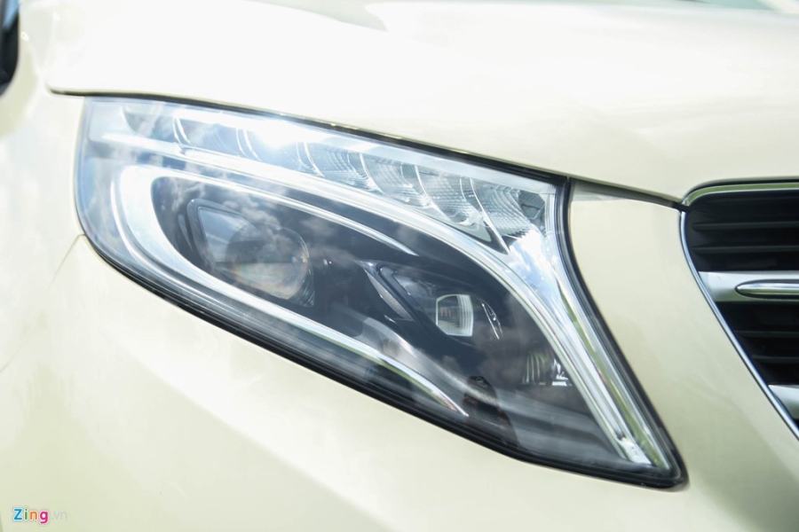 Chi tiet Mercedes V 250 gia 2,5 ty dong tai Viet Nam hinh anh 12