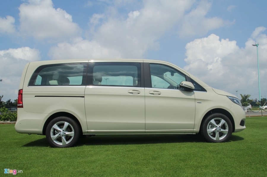 Chi tiet Mercedes V 250 gia 2,5 ty dong tai Viet Nam hinh anh 14