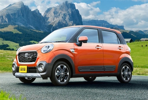 toyota-pixis-joy-1