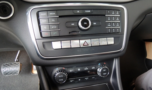 merrcedes-cla-200-doi-moi-dau-tien-tai-viet-nam-3