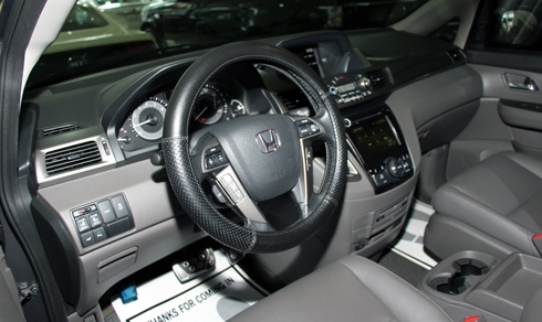 honda-odyssey-elite-2015-page-3-1
