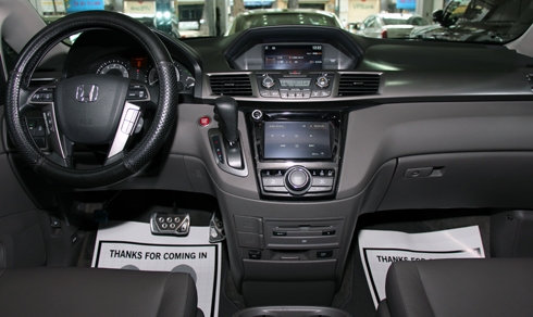 honda-odyssey-elite-2015-page-3-3