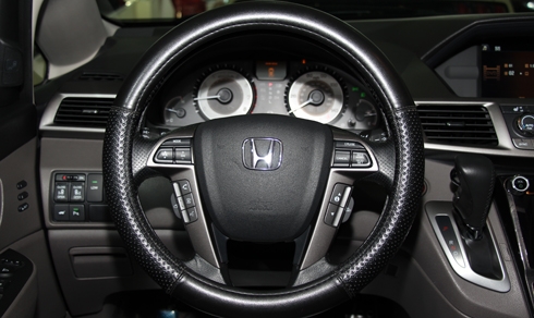 honda-odyssey-elite-2015-page-3-5