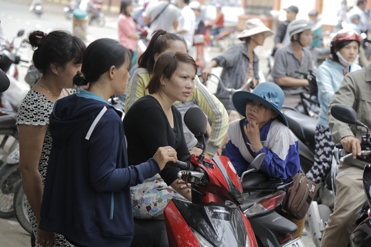 Gây bức xúc cho phụ huynh