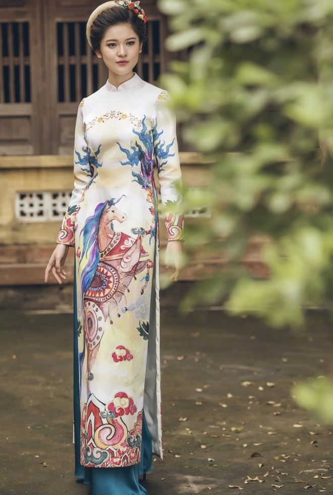 Á hậu Thùy Dung thướt tha với áo yếm hở vai trần hình ảnh 6 A hau Thuy Dung thuot tha voi ao yem ho vai tran hinh anh 6