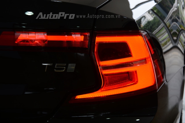 Volvo S90 2017, đối thủ Mercedes-Benz E-Class, chốt giá 2,7 tỷ Đồng ở Việt Nam - Ảnh 5.