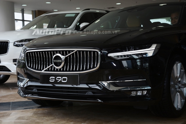 Volvo S90 2017, đối thủ Mercedes-Benz E-Class, chốt giá 2,7 tỷ Đồng ở Việt Nam - Ảnh 6.