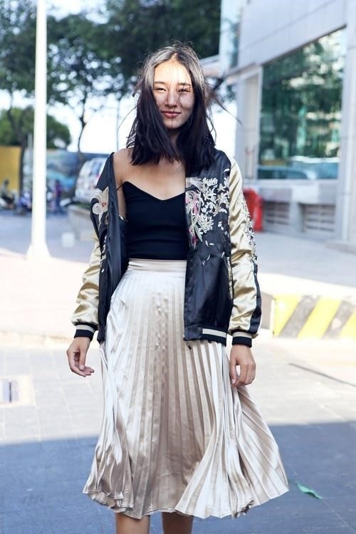 3 mau ao khoac duoc long sao Viet khi troi chuyen lanh hinh anh 14