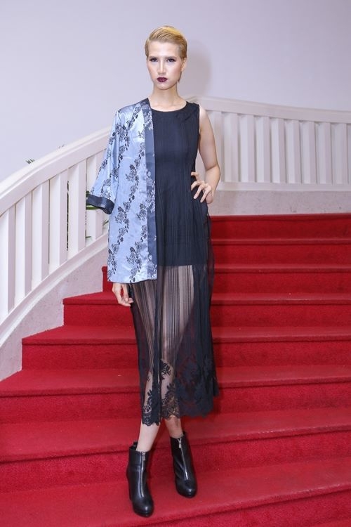 Bí quyết giữ dáng của 10 đôi chân dài nhất làng mẫu Việt