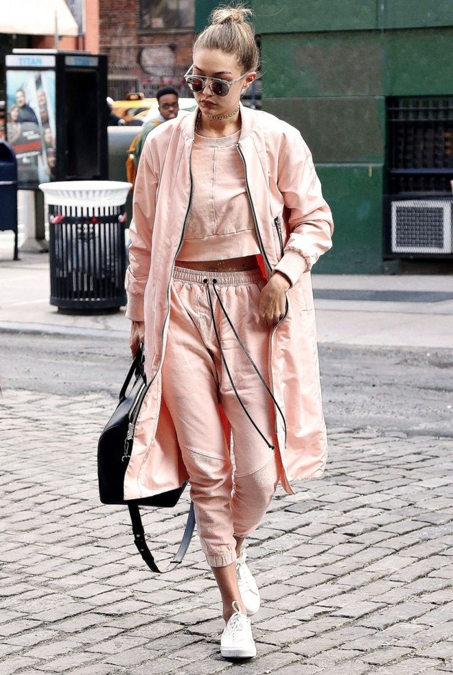 Gigi Hadid tre trung voi xu huong matchy-matchy hinh anh 4