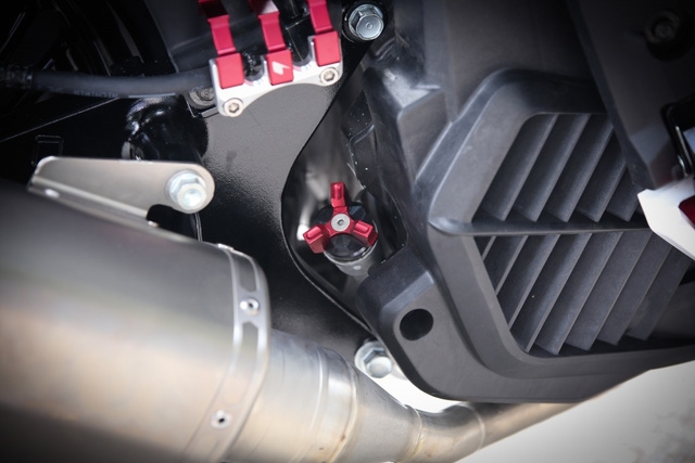 Vừa ra mắt, Honda SH 150i 2017 đã được thanh niên Hà Nội chi 55 triệu độ kiểng - Ảnh 9.