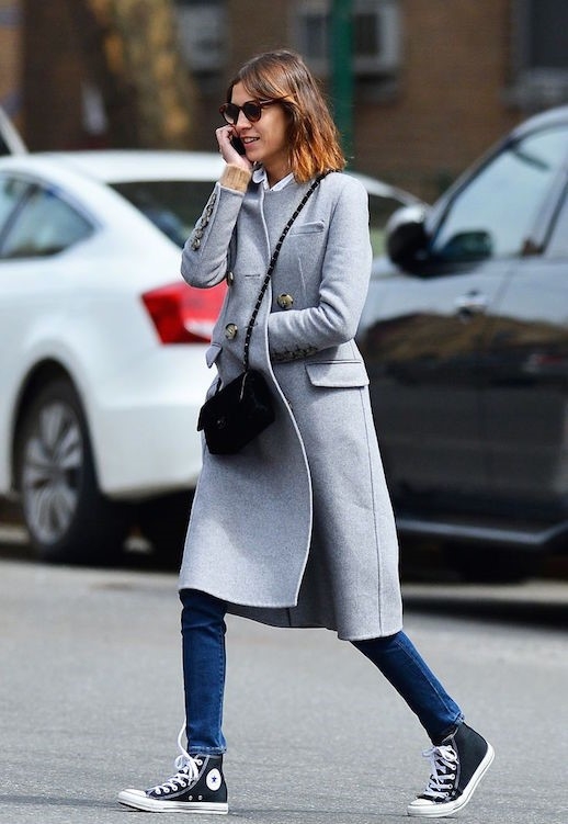 Sneaker cao co la mon do khong the thieu ngay lanh hinh anh 3