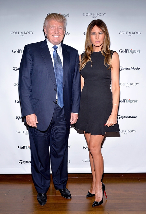 gu-mac-tinh-te-cua-melania-trump-khi-sanh-vai-chong-13