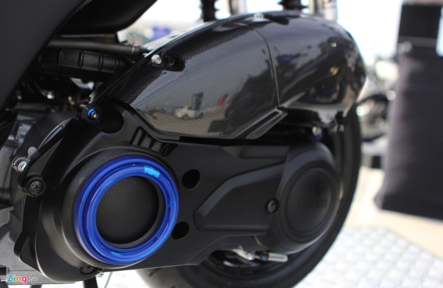 Xe thay the Yamaha Nouvo dau tien gan do choi hang hieu hinh anh 4