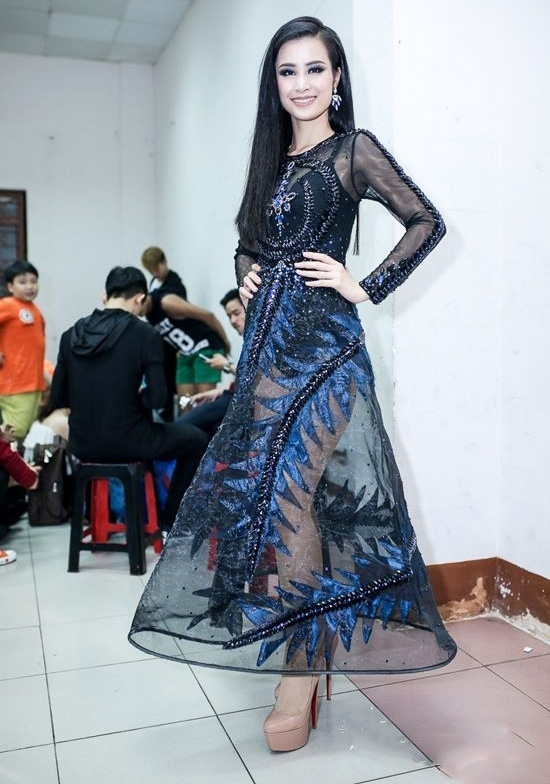 15 bộ đầm xuyên thấu