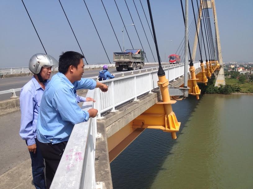 Giằng co với thần chết ở cây cầu đẹp nhất đất Cảng