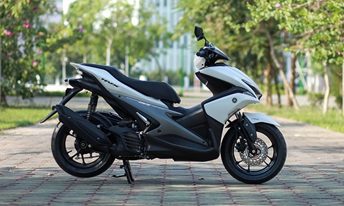 chi-tiet-yamaha-nvx-ban-cao-cap-1