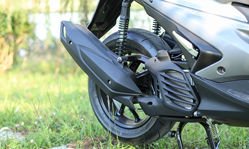 chi-tiet-yamaha-nvx-ban-cao-cap-7