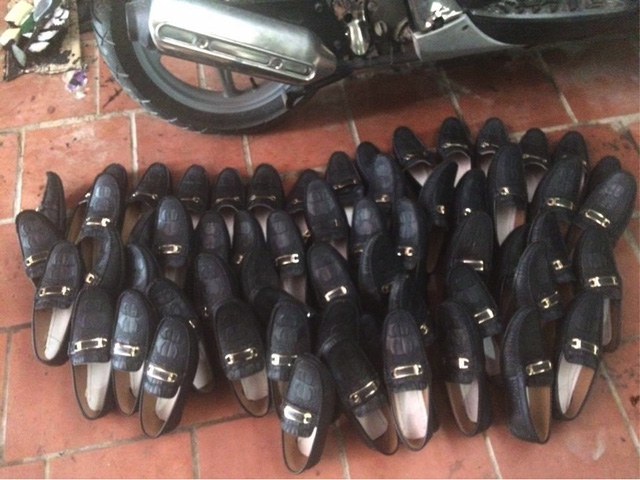  Đủ 200 đôi/bao mới có thể nhập với giá buôn 