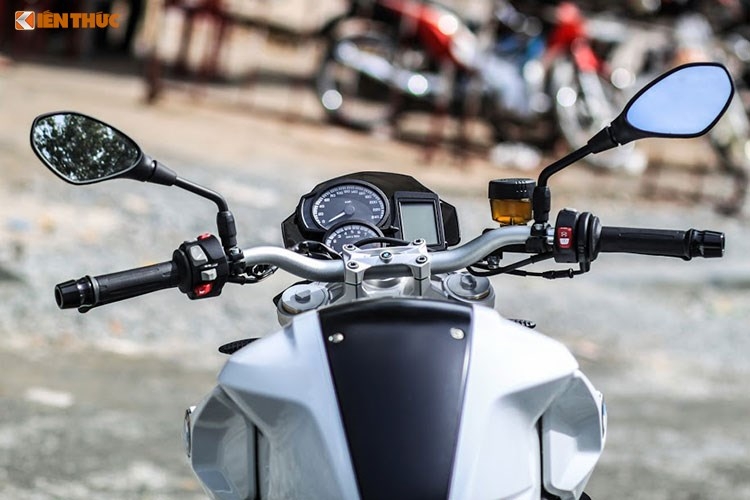 Can canh BMW F800R chinh hang gia 539 trieu tai VN-Hinh-5