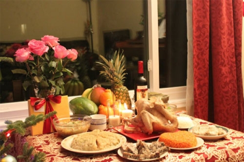 Mâm cỗ cúng đầy đủ đêm giao thừa