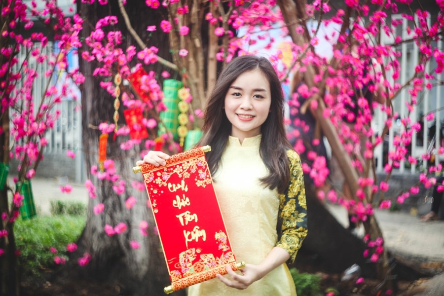 Tuyen duong mua xuan noi bat giua Sai Gon hinh anh 4