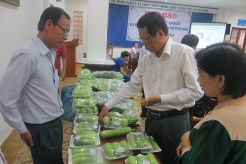 Người dân TPHCM có thể truy xuất nguồn gốc rau bằng điện thoại ảnh 1