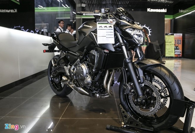 Chi tiet nakedbike gia mem Kawasaki Z650 vua ra mat tai VN hinh anh 12