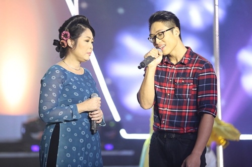 siu black dau xot khi con trai khong nhan ra me - 7